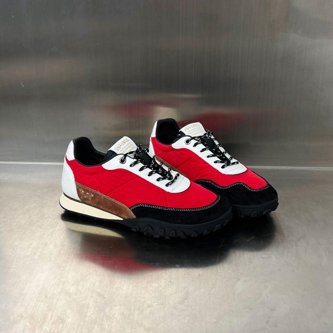 Damen Sportliche und elegante Freizeit-Sneaker mit gepolstertem Innenfutter und rutschfester Sohle EB