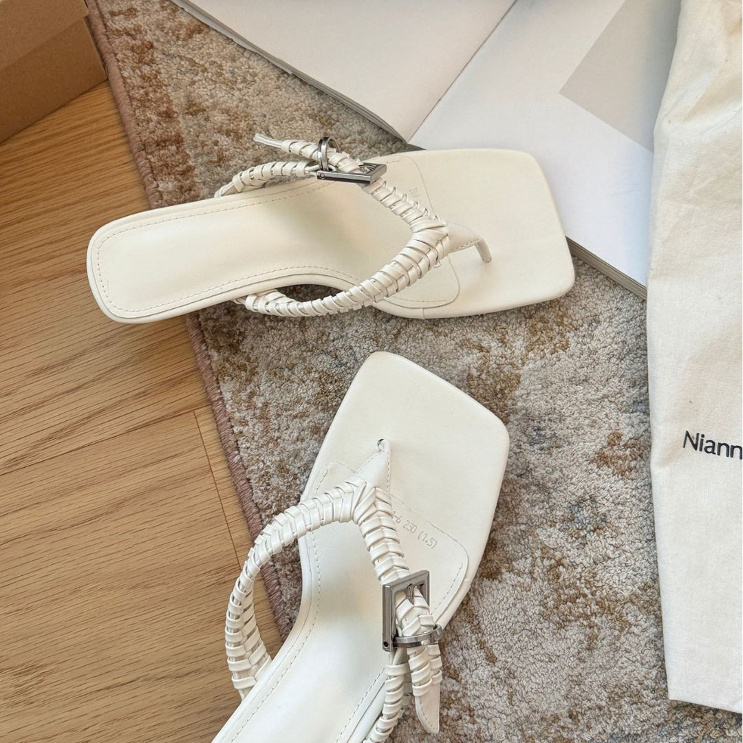 Damen Elegante Sandalen mit geflochtenem Riemen und geschlossener Zehenpartie EB