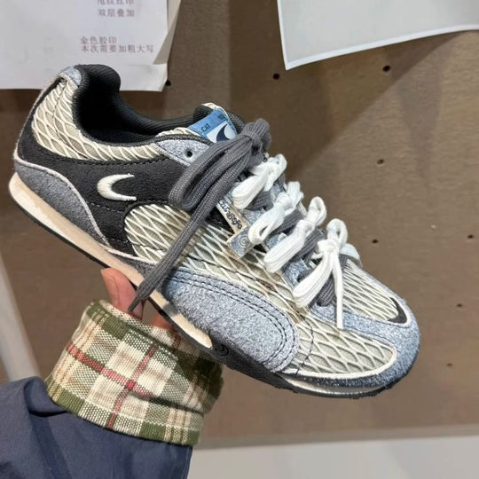 Damen sportliche Laufschuhe mit atmungsaktivem Obermaterial und dämpfender Sohle EB