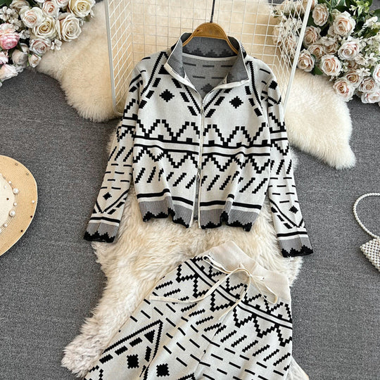 Damen modischer Strickanzug mit geometrischen Mustern EB