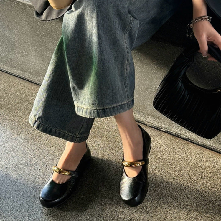 Damen Ballerina-Schuhe mit modischer Schnallenverzierung und pantentlicher Passform EB