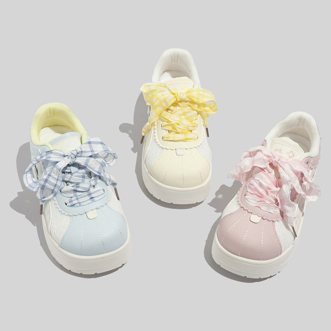 Damen Sneakers mit niedlichem Karo-Muster und verspielten Rüschen von EB