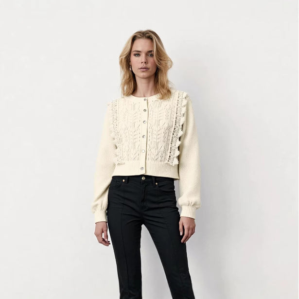 Damen Strickjacke mit filigranen Häkelakzenten und Knopfleiste EB
