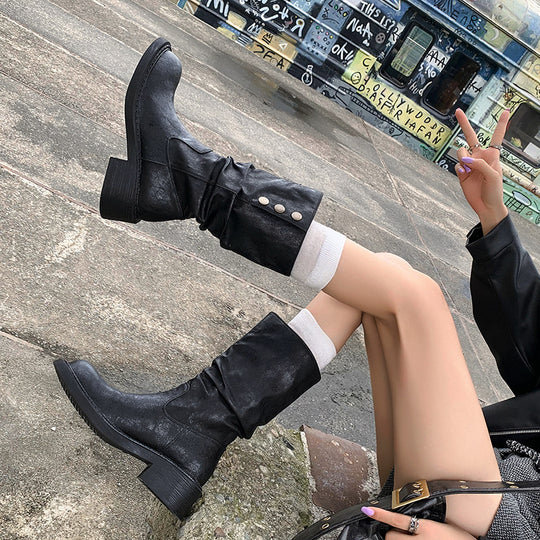 Damen Modische Stiefel mit gerafftem Schaft und dekorativen Knöpfen EB