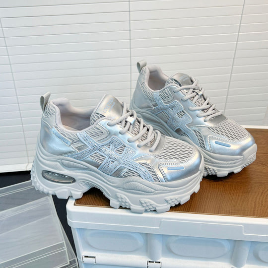Damen Sportliche Sneakers mit innovativem Mesh-Design und modischer Plattformsohle EB