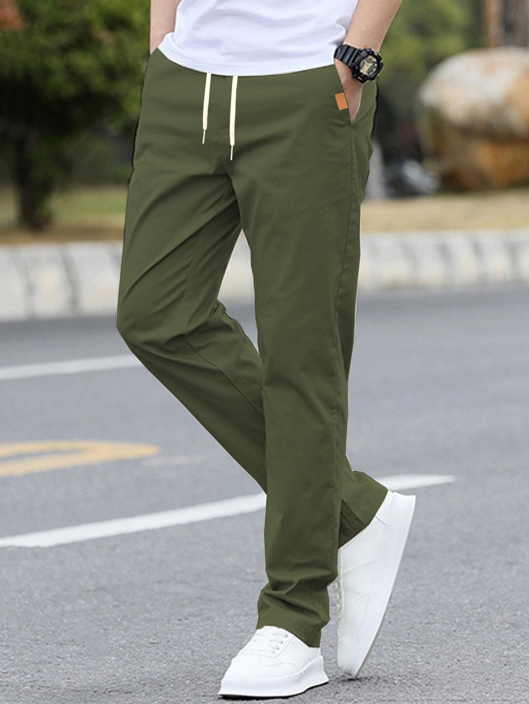 Herren Freizeit-Hose mit atmungsaktivem Material und elastischem Bund EB