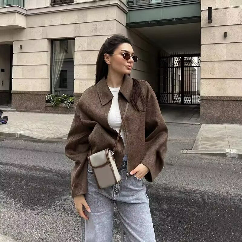Damen Übergangsjacke mit Stehkragen und modernem Reißverschluss EB
