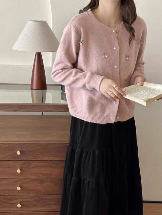 Damen Elegante Strickjacke mit floralen Applikationen EB