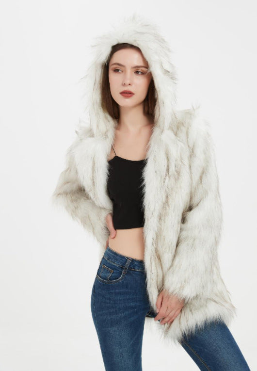 Damen Hoodiejacke aus kuscheligem Kunstfell mit seitlichen Taschen EB