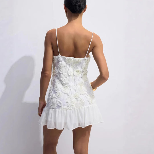 Damen Kleid mit floralen Applikationen und gerafftem Saum EB