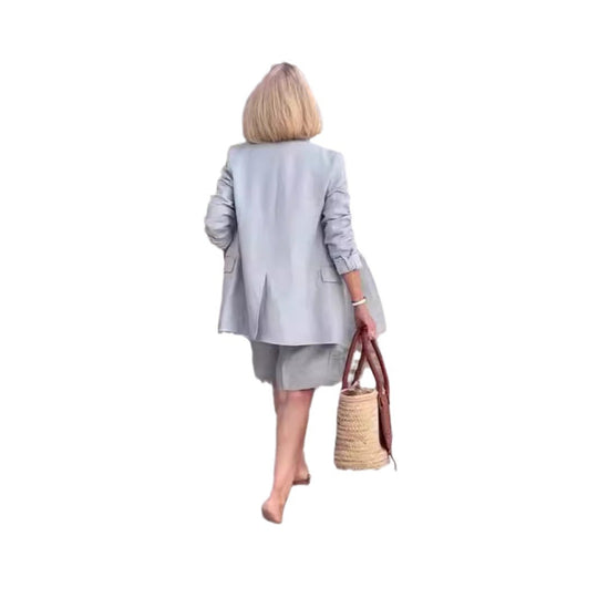 Damen Modisches Blazer-Shorts-Set mit doppelter Knopfleiste und eleganter Passform EB