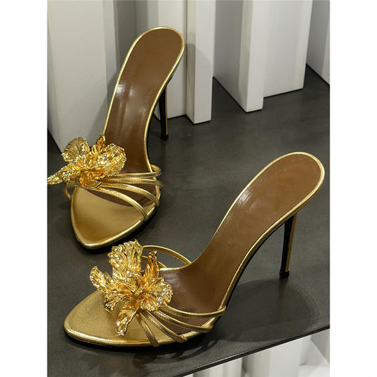 Damen High Heel Sandalen mit kunstvoller Blumenapplikation EB