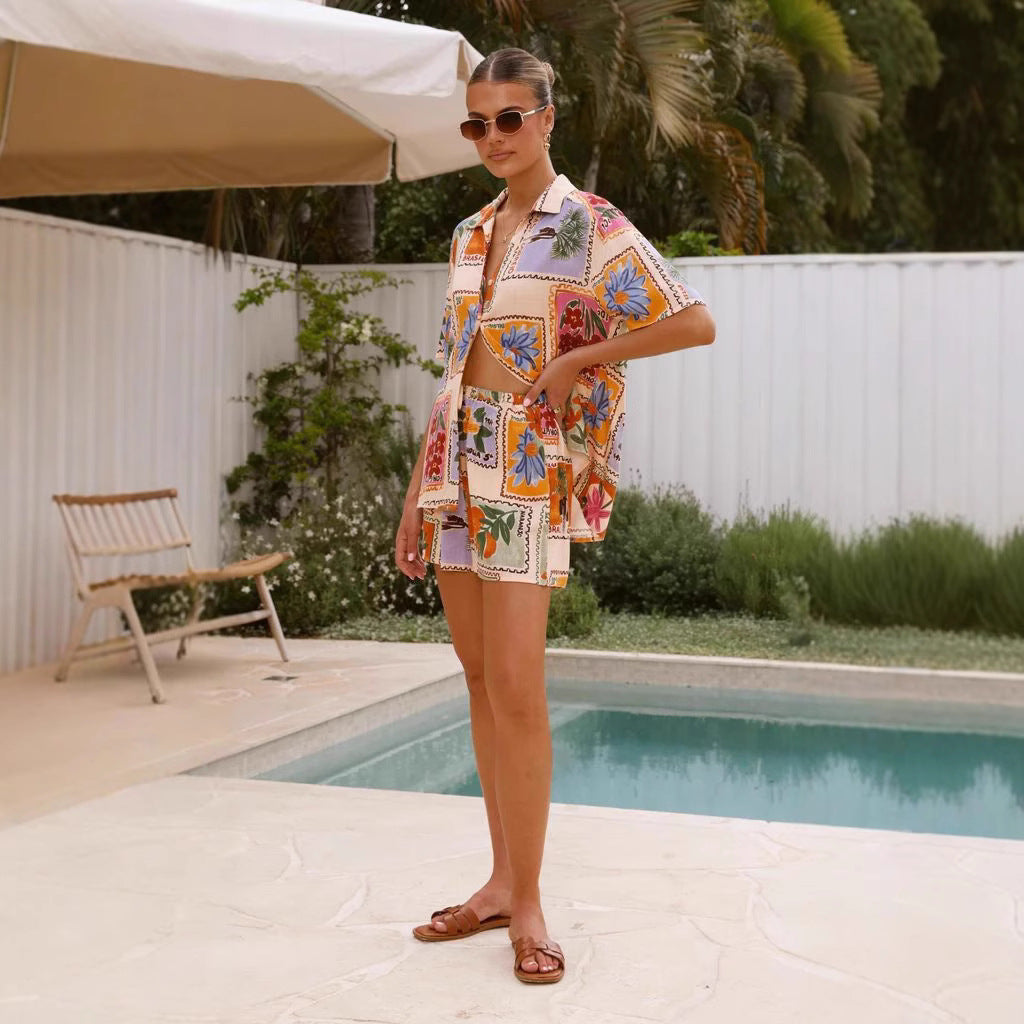Damen Kurzarm-Hemd mit passender Shorts im floralem Design EB