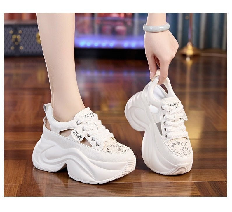Damen Plateau-Sneaker mit luftiger Oberflächenstruktur und bequemer Dämpfung EB