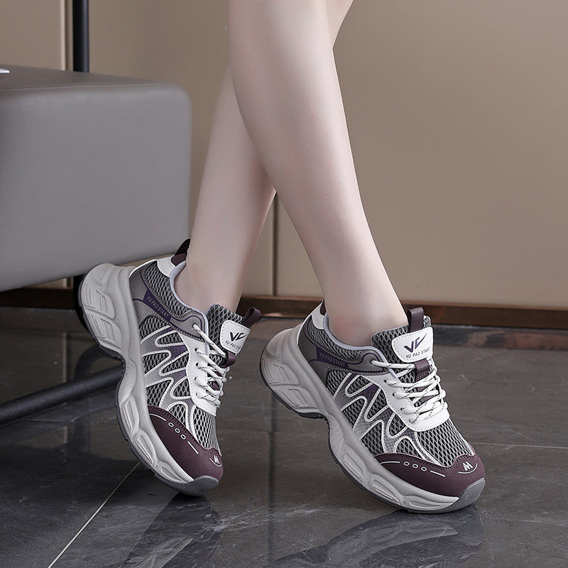 Damen Sportliche Sneakers mit atmungsaktivem Mesh-Obermaterial und dämpfendem Komfort EB