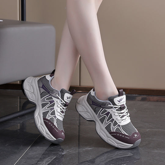 Damen Sportliche Sneakers mit atmungsaktivem Mesh-Obermaterial und dämpfendem Komfort EB