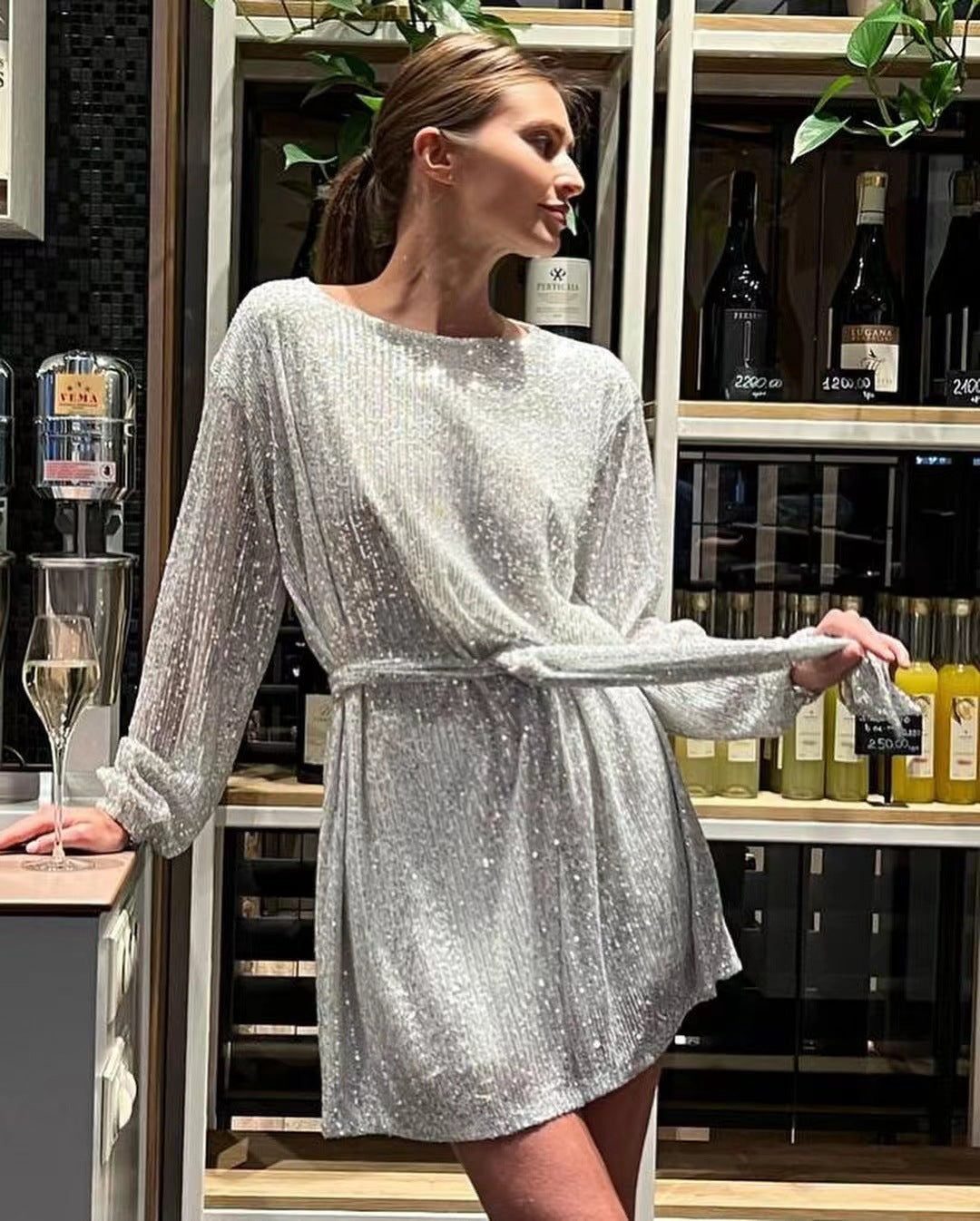 Damen Glamouröses Cocktailkleid mit funkelnden Lurex-Fäden und elastischem Taillengürtel EB