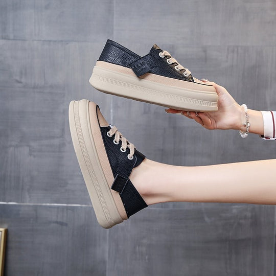 Damen Sportliche Sneakers im modernen Low-Top Design mit strapazierfähiger Sohle EB