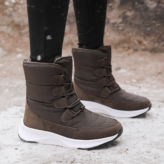 Damen Winterstiefel mit rutschfester Sohle und isolierender Fütterung EB