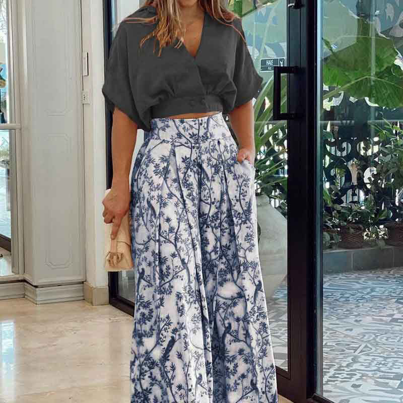 Damen Crop-Top Kombi-Anzug mit Weitem Rock und Floralem Muster EB