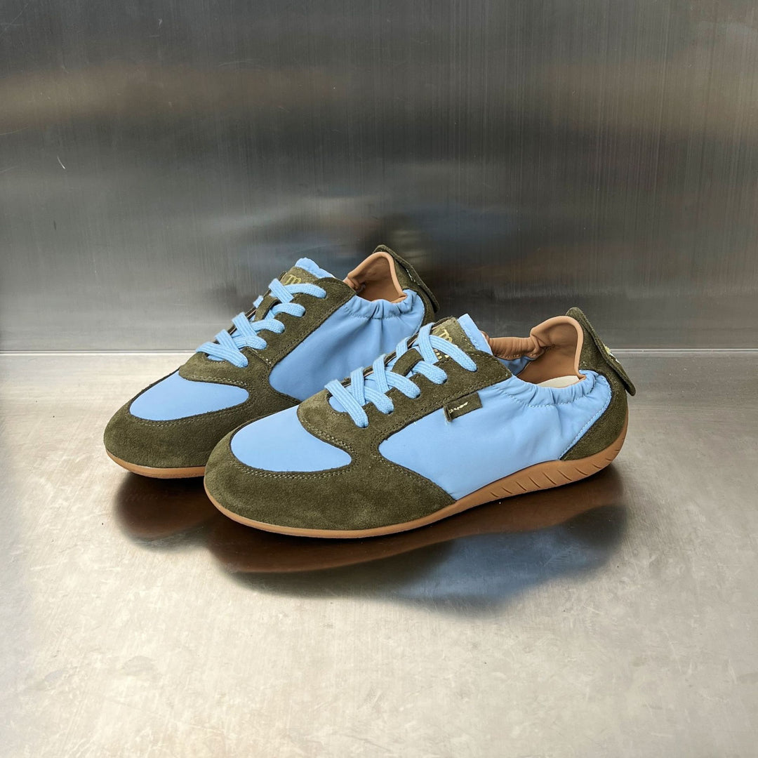 Damen Sportliche Sneakers mit atmungsaktiver Obermaterialkombination und rutschfester Sohle EB