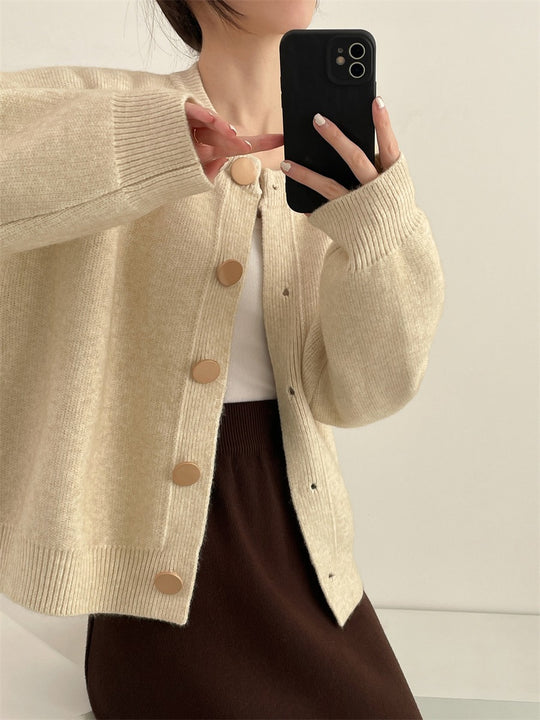 Damen Grob gestrickter Cardigan mit dekorativen Knöpfen und lässigem Schnitt EB