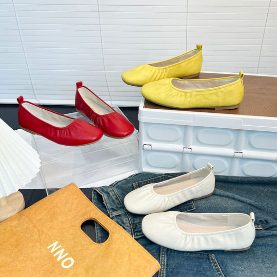 Damen Ballerinas aus feinem Leder mit elastischem Riemen EB
