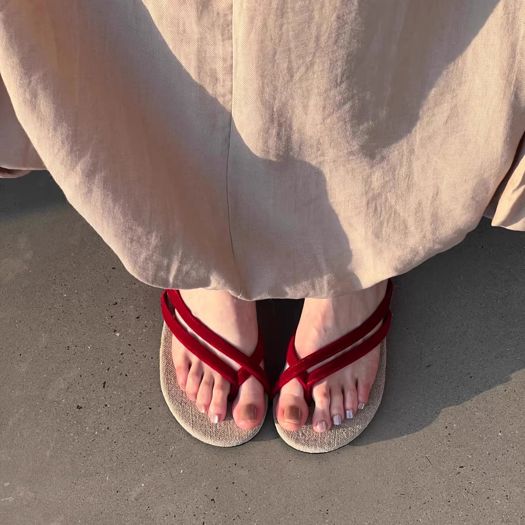 Damen Zehentrenner-Sandalen mit komfortabel geflochtenem Riemendesign EB