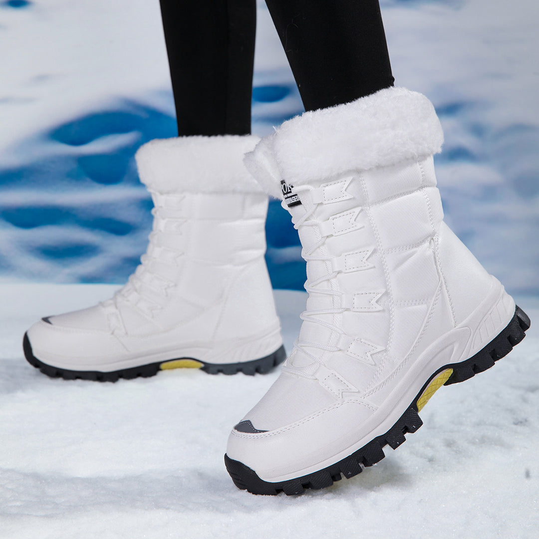 Damen wärmeisolierte Winterstiefel mit rutschfester Profilsohle EB