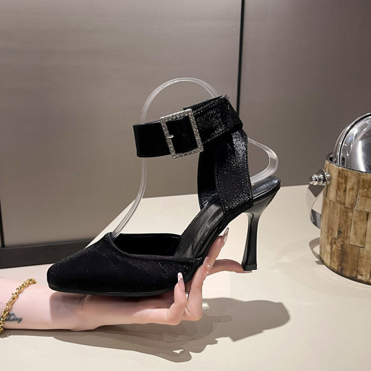 Damen elegante Pumps mit transparentem Riemchen und Glitter-Detail EB