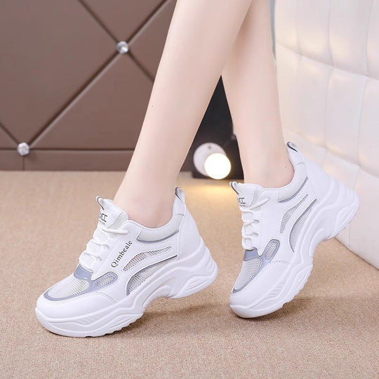 Damen Sportliche Sneakers mit hohem Komfort und atmungsaktiver Obermaterialstruktur EB