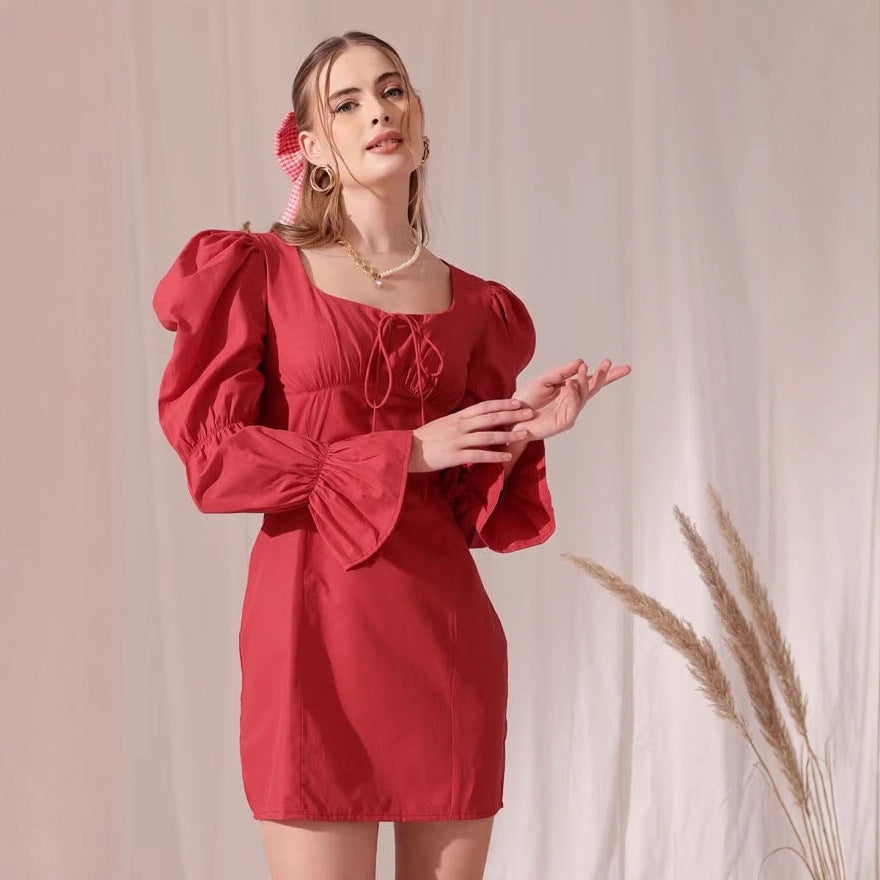 Damen Puffärmeliges Mini-Kleid mit eckigem Ausschnitt, Kordel-Bustier und Glockenärmeln EB