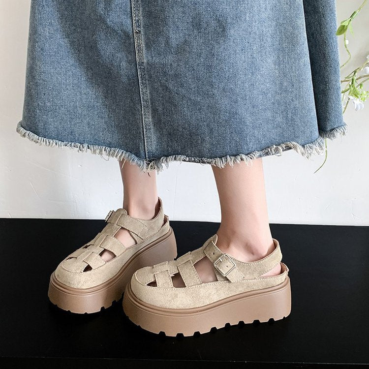 Damen Cushioned Plateau-Sandalen mit modischen Riemchen und weichem Obermaterial EB