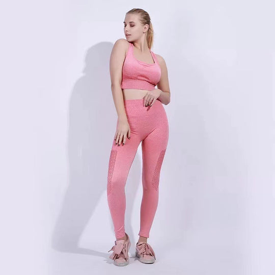 Damen Sportliches Fitness-Set mit atmungsaktivem Material und hoher Flexibilität EB