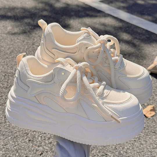 Damen Voluminöse Sneakers mit innovativem Dämpfungssystem EB