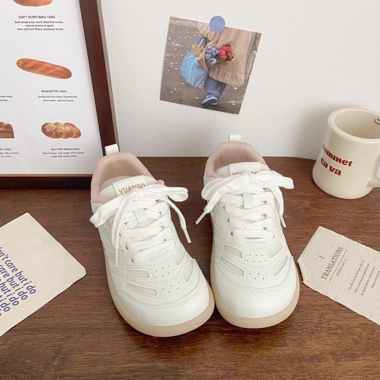 Damen Sportliche Sneakers mit atmungsaktiver Netzstruktur und dämpfender Sohle EB