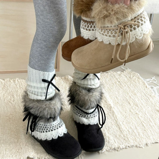 Damen Modische Winterstiefel mit kuscheligem Innenfutter und dekorativen Details EB