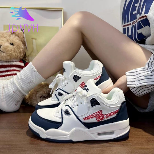 Damen Sportliche Lifestyle-Sneaker mit atmungsaktivem Design und gepolsterter Sohle EB