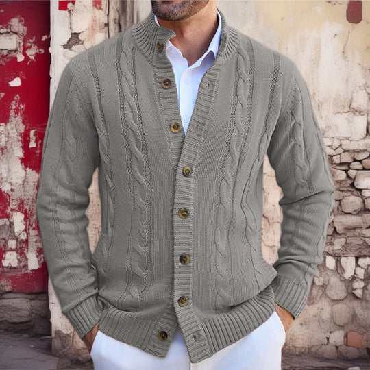 Herren Strickjacke mit Zopfmuster und umschlagbarem Kragen EB