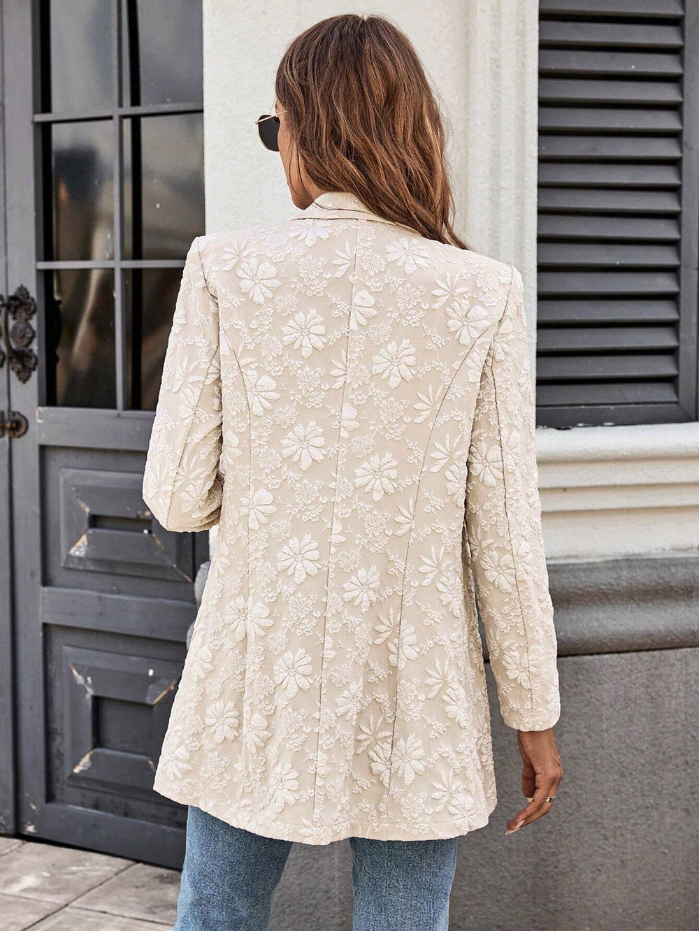 Damen Eleganter Blazer mit floralen Stickereien EB