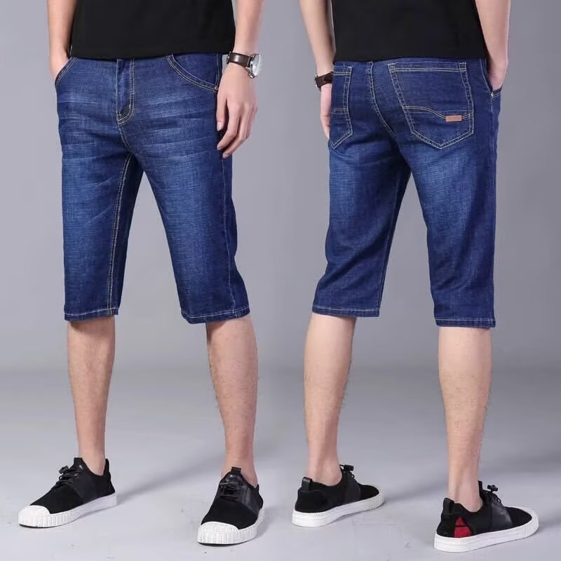Herren lässige Denim-Shorts im modernen Schnitt mit praktischen Taschen EB