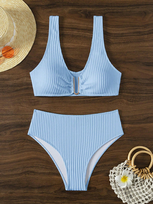 Damen Hochtailliertes Bikiniset mit eleganter Struktur EB