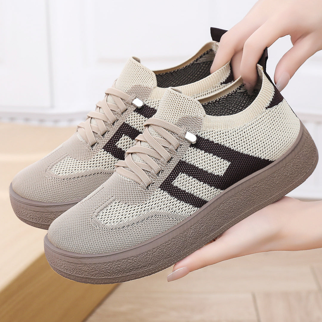 Damen Sneakers mit atmungsaktivem Mesh-Obermaterial und plateauförmiger Sohle EB