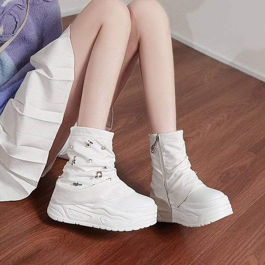 Damen nan Plateau-Stiefelette mit gerafftem Schaft und Musiknoten‑Zierapplikationen EB