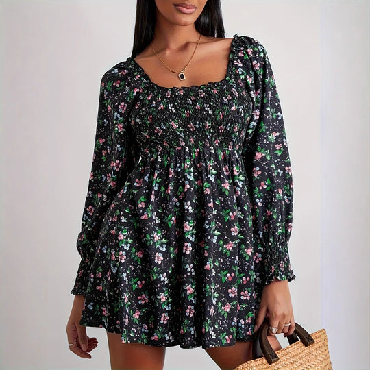 Damen Blumenkleid mit Smock-Details und schwingendem Saum EB