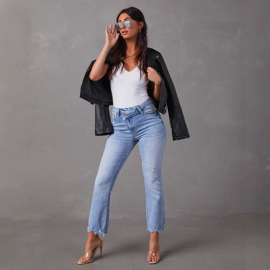 Damen Flared Jeans mit fransigen Säumen und modischem Distressed-Effekt EB