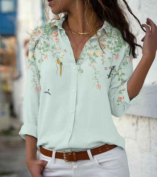 Damen nan leichte Chiffonbluse mit floralem Vogelprint, Knopfleiste und lässigem Schnitt EB