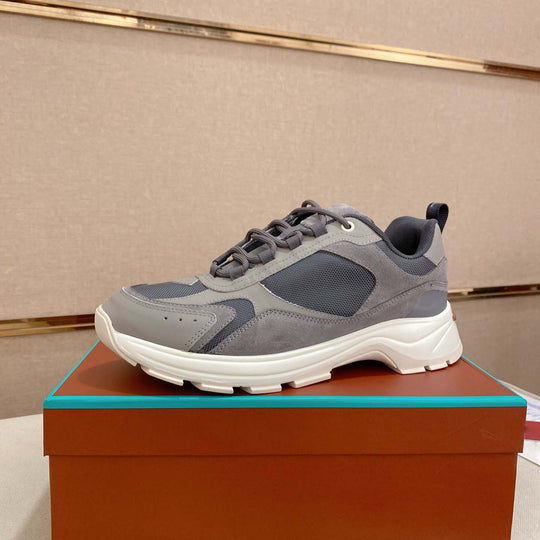 Damen sportive Freizeitsneakers mit atmungsaktiver Oberflächenstruktur und dämpfender Sohle EB