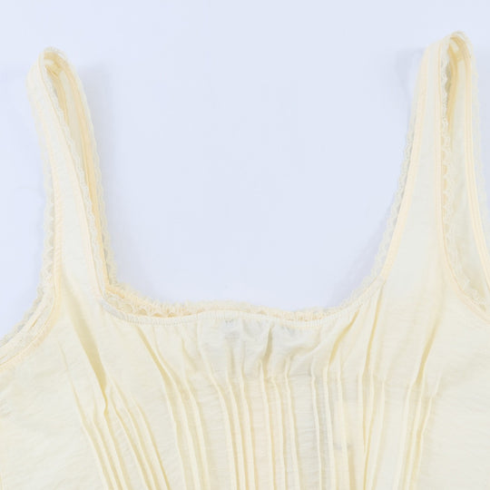 Damen-Crop-Top mit feinen Falten und Zierknöpfen EB