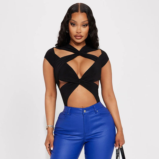 Damen Crop-Top mit innovativem Wickeldesign und einzigartigem Ausschnitt EB
